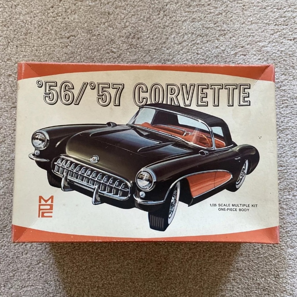 MPC ‘56/‘57 Corvette 1/25 Scale ‘A BUDD ANDERSON MASTER KIT’